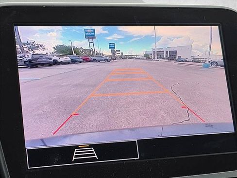 Used 2024 Chevrolet Malibu LT FWD image 14
