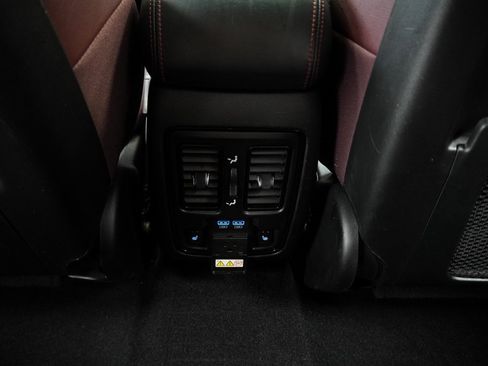 Certified 2024 Dodge Durango R/T image 27