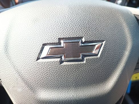 Used 2024 Chevrolet Trax RS w/ Driver Confidence Package image 27