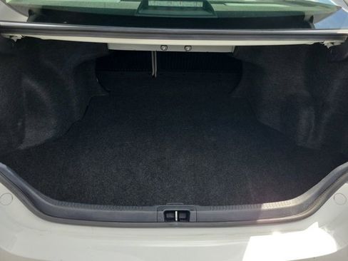 Used 2017 Toyota Camry XSE image 13