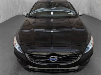 Used 2016 Volvo V60 T6 R-Design Platinum w/ Climate Package video 2