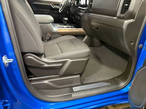 Used 2023 Chevrolet Silverado 1500 RST w/ Convenience Package II AWD/4WD image 64
