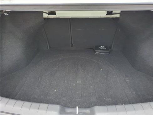 Used 2019 Hyundai Elantra SEL w/ Cargo Package FWD image 26
