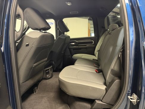 Used 2024 RAM 2500 Big Horn w/ Bed Utility Group image 30