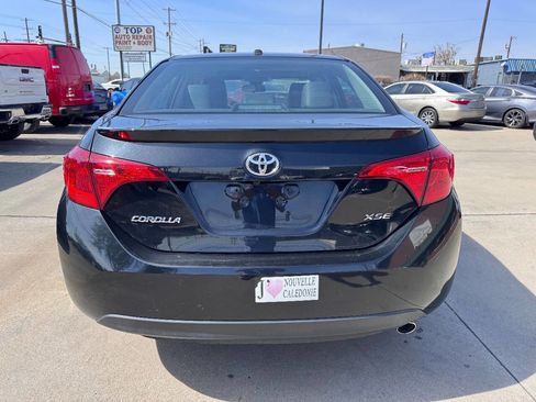Used 2019 Toyota Corolla XSE image 11