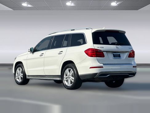 Used 2014 Mercedes-Benz GL 450 4MATIC image 3