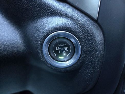 Used 2021 Chevrolet Silverado 1500 LT Trail Boss w/ Bed Protection Package image 21