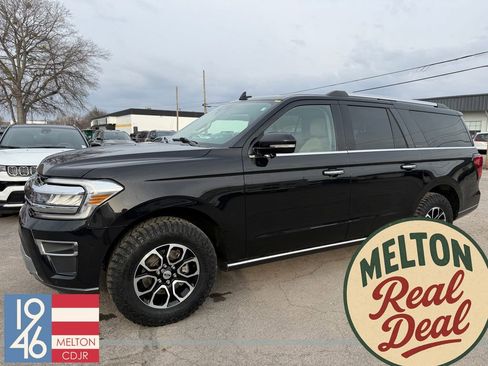 Used 2023 Ford Expedition Max Limited image 1