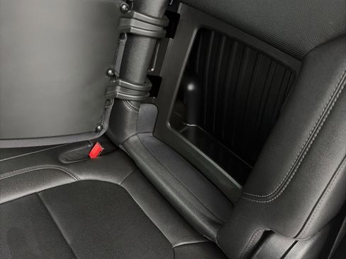 Used 2021 Chevrolet Silverado 1500 LTZ image 19