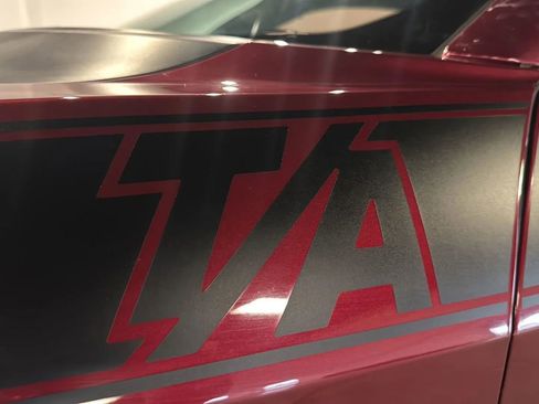 Used 2017 Dodge Challenger R/T w/ Quick Order Package 22P T/A image 10