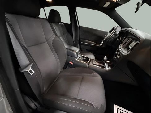 Used 2022 Dodge Charger SXT image 17