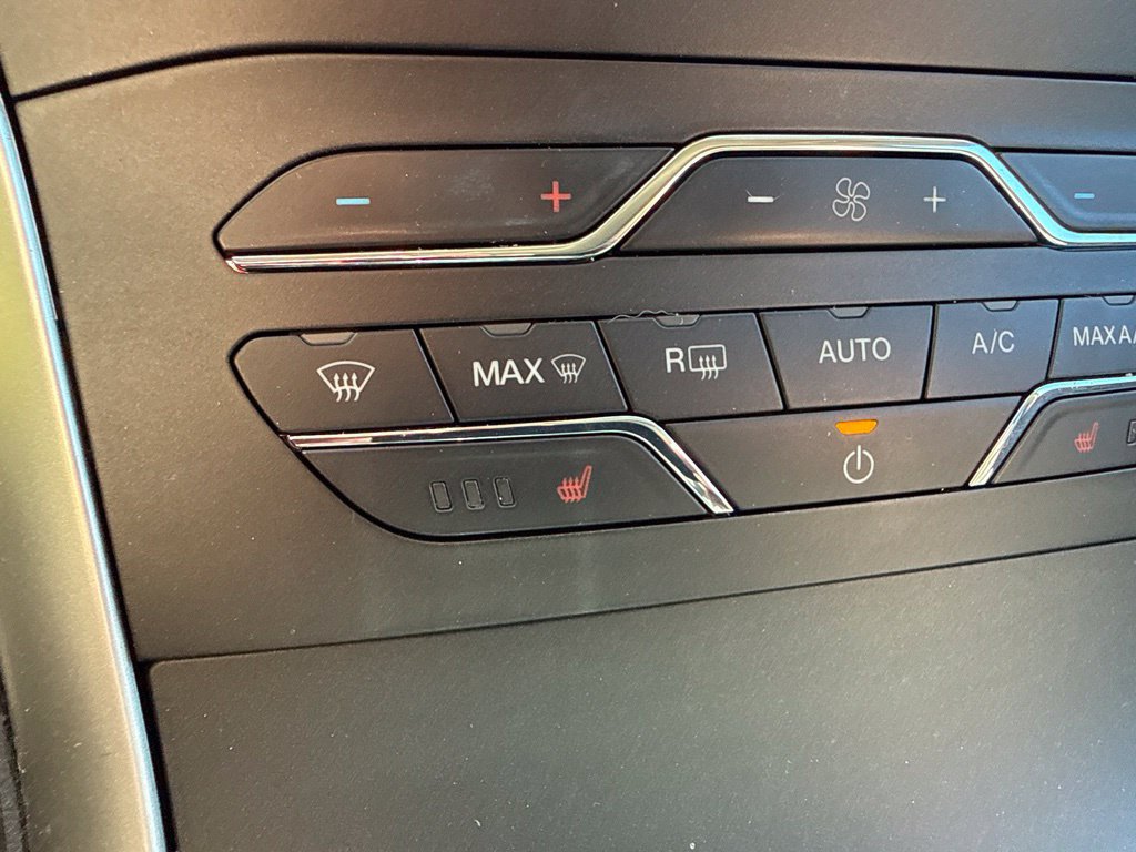 Used 2020 Ford Edge SEL w/ Convenience Package AWD/4WD image 33