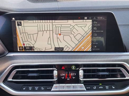 Used 2022 BMW X5 sDrive40i w/ M Sport Package RWD image 12