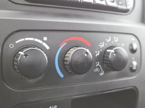 Used 2005 Dodge Ram 1500 Truck SLT w/ Trailer Tow Group image 15