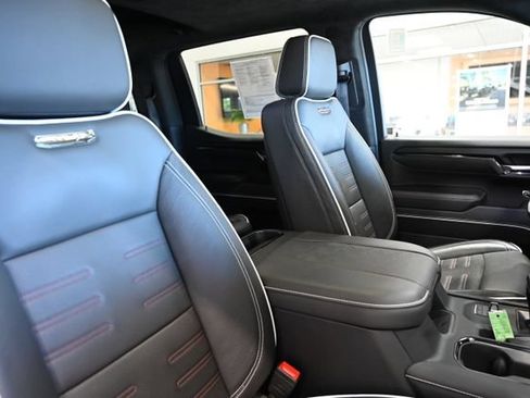 Used 2025 GMC Sierra 1500 AT4X AWD/4WD image 13