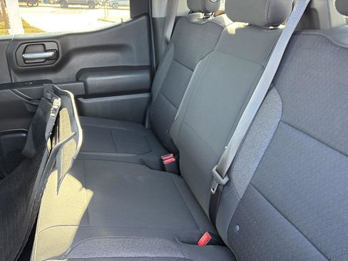 Used 2021 Chevrolet Silverado 1500 LT image 17