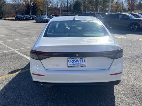 Used 2024 Honda Accord EX image 6