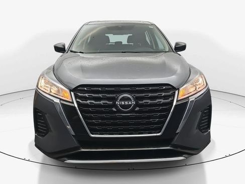 Used 2024 Nissan Kicks S FWD image 5