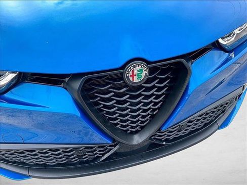 Used 2025 Alfa Romeo Tonale AWD/4WD image 29