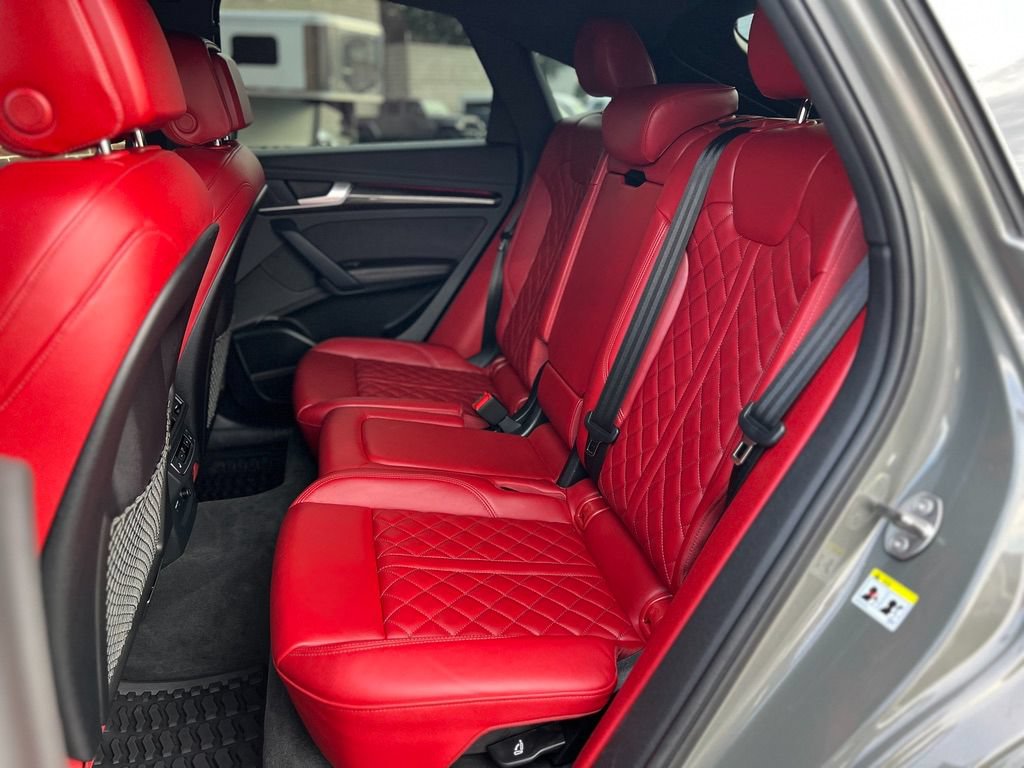 Used 2023 Audi SQ5 Prestige w/ Prestige Package AWD/4WD image 26