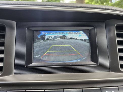 Used 2019 Hyundai Elantra SE FWD image 9