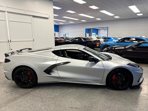 Used 2020 Chevrolet Corvette Stingray Premium Cpe w/ 3LT Preferred Equipment Group image 5