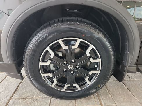 Used 2020 Nissan Pathfinder SL image 33