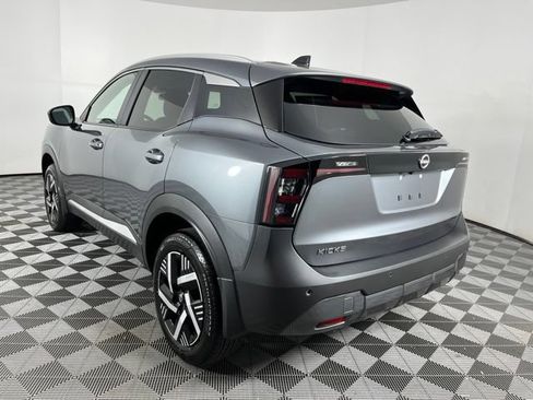 Used 2026 Nissan Kicks SV FWD image 8