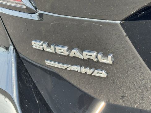 Used 2020 Subaru Outback Premium image 42