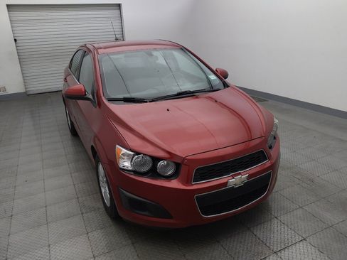 Used 2016 Chevrolet Sonic LT FWD image 14