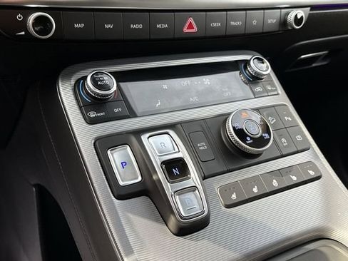 Used 2023 Hyundai Palisade Calligraphy image 23