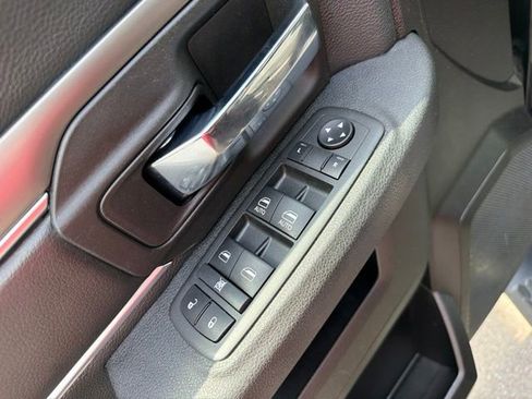 Used 2022 RAM 1500 Classic Warlock w/ Electronics Group AWD/4WD image 18