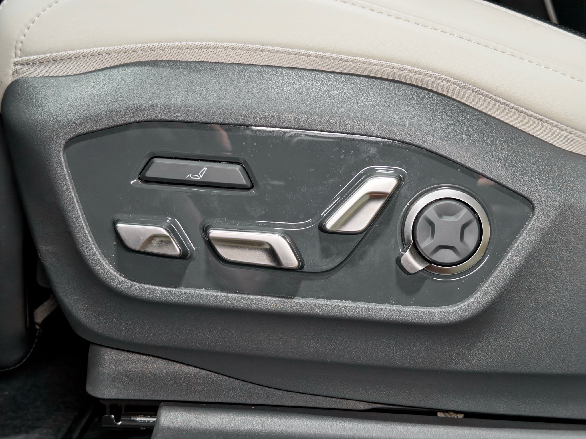 Used 2024 Kia EV9 GT-Line AWD/4WD image 7