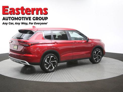 Used 2024 Mitsubishi Outlander SE AWD/4WD image 41