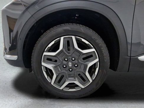 Used 2023 Hyundai Santa Fe Limited image 33