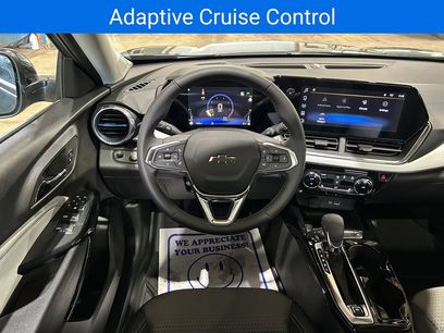 New 2026 Chevrolet Trax LT w/ Sunroof Package