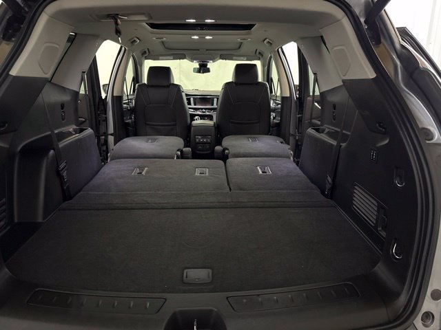Used 2019 Buick Enclave Avenir w/ Avenir Technology Package AWD/4WD image 14
