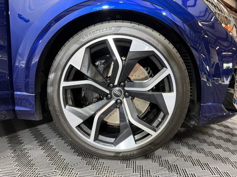 Used 2022 Audi RS Q8 w/ Black Optic Package AWD/4WD image 39