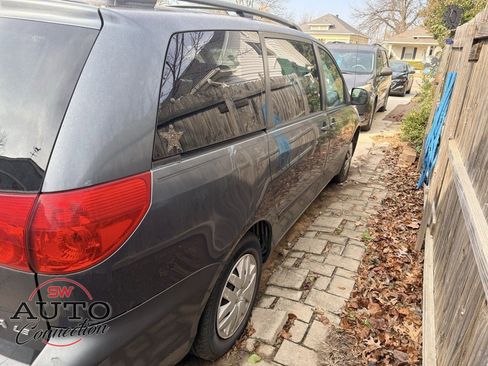 Used 2006 Toyota Sienna LE image 4