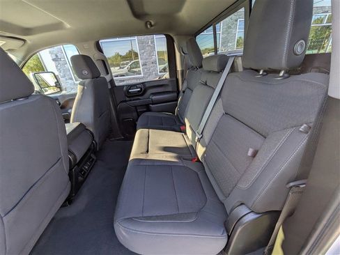 Used 2021 Chevrolet Silverado 2500 LT w/ Convenience Package image 18