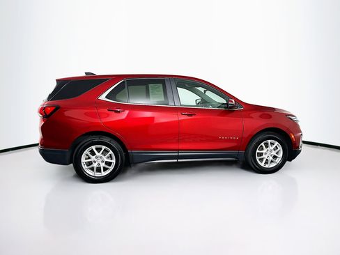 Used 2024 Chevrolet Equinox LT image 10