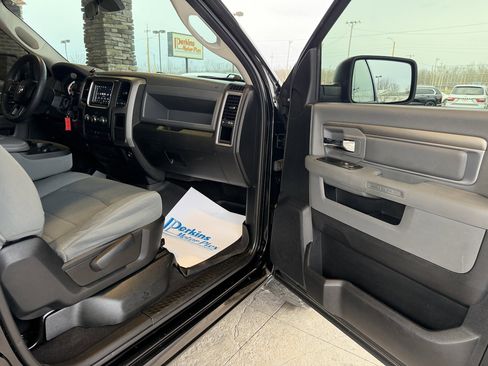 Used 2013 RAM 1500 Express image 21