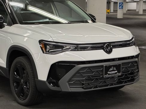 New 2026 Volkswagen Taos SE AWD/4WD image 41