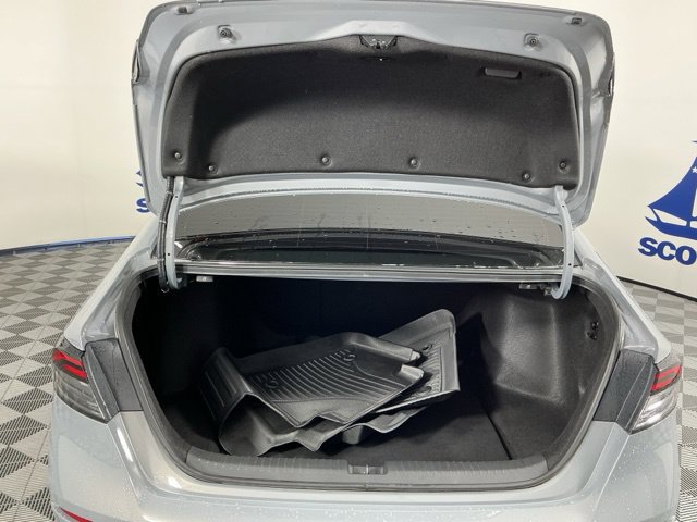 Used 2024 Honda Accord Sport image 28