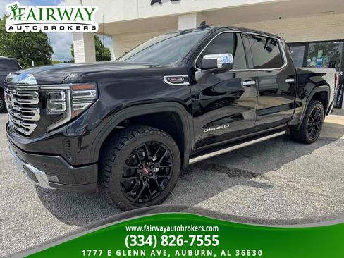 Used 2023 GMC Sierra 1500 Denali AWD/4WD image 2