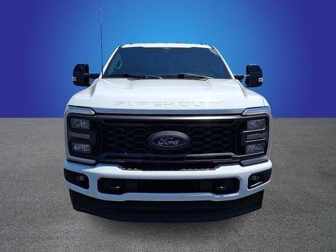 Used 2024 Ford F250 Lariat w/ Sport Appearance Package AWD/4WD image 2