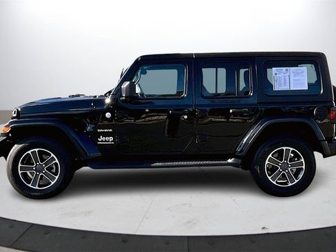 Certified 2023 Jeep Wrangler Sahara w/ Cold Weather Group image 6