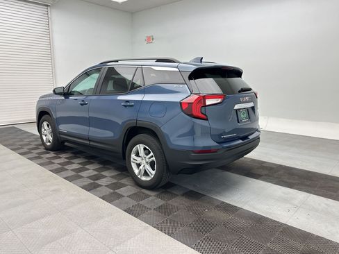 Certified 2024 GMC Terrain SLE w/ Driver Convenience Package AWD/4WD image 3