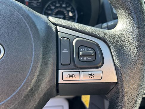 Used 2018 Subaru Forester 2.5i Premium image 11