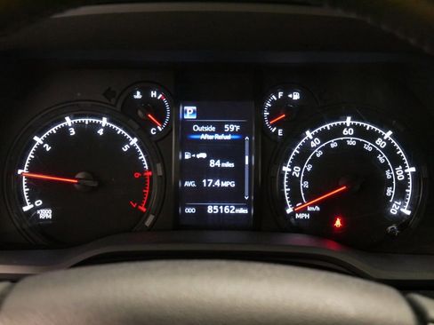 Used 2020 Toyota 4Runner SR5 Premium image 29